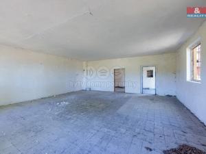 Pronájem obchodního prostoru, Březová, 558 m2