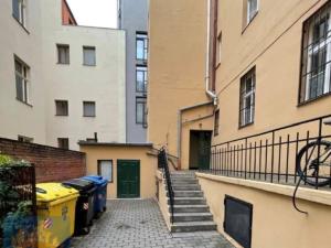 Pronájem skladu, Praha - Nové Město, Klimentská, 61 m2