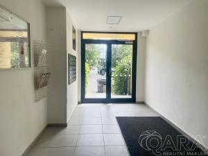 Pronájem bytu 1+kk, Praha - Chodov, Babákova, 32 m2