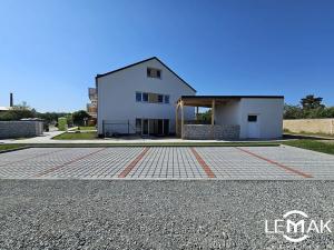 Pronájem bytu 3+kk, Drahanovice, 78 m2