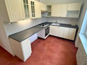 Prodej bytu 3+1, Kladno - Kročehlavy, Anglická, 68 m2