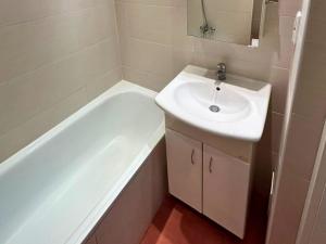 Prodej bytu 3+1, Kladno - Kročehlavy, Anglická, 68 m2