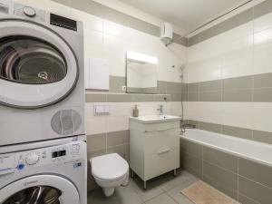 Pronájem bytu 2+kk, Praha - Žižkov, Olgy Havlové, 54 m2