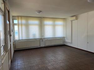 Pronájem výrobních prostor, Losiná, 721 m2