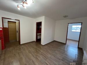 Pronájem bytu 1+1, Moravský Krumlov, Tiskárenská, 36 m2
