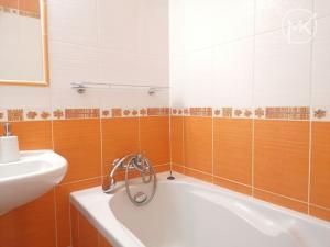 Pronájem bytu 4+1, Staré Město, 100 m2