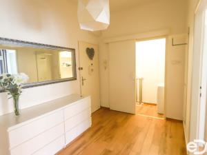 Prodej bytu 2+kk, Praha, Sokolovská, 55 m2