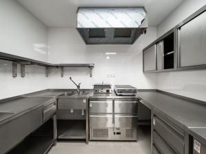 Pronájem restaurace, Praha - Žižkov, Olšanská, 352 m2