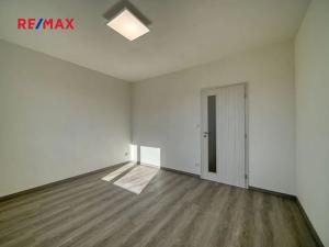 Pronájem bytu 2+kk, Nymburk, V Kolonii, 57 m2