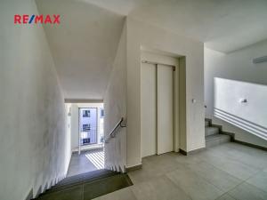 Pronájem bytu 2+kk, Nymburk, V Kolonii, 57 m2