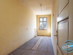 Prodej rodinného domu, Zlaté Hory, nám. Svobody, 300 m2
