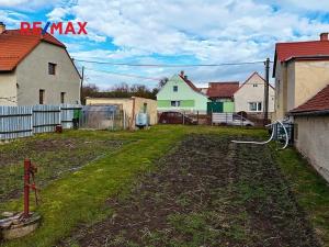 Prodej pozemku pro bydlení, Klobuky, 1088 m2