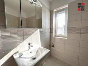 Pronájem bytu 2+kk, Šimonovice - Minkovice, Rozdvojená, 43 m2