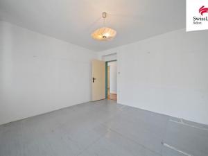 Prodej bytu 3+1, Úpice, Nová Závoď, 79 m2
