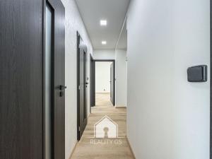 Pronájem bytu 2+1, Ústí nad Labem, Kozinova, 54 m2