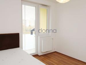 Pronájem bytu 3+kk, Praha, Březenská, 76 m2