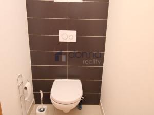 Pronájem bytu 3+kk, Praha, Březenská, 76 m2