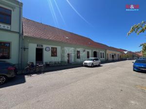 Pronájem obchodního prostoru, Stráž nad Nežárkou, náměstí Emy Destinnové, 24 m2