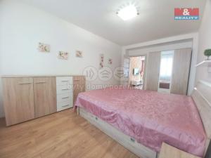 Pronájem bytu 2+kk, Pardubice - Polabiny, Družstevní, 52 m2