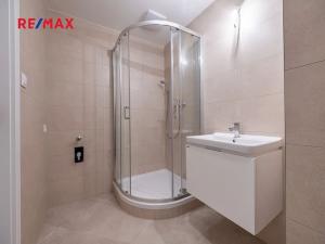 Prodej bytu 1+kk, Praha - Háje, Sochorcova, 31 m2