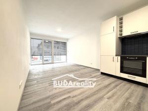 Pronájem bytu 1+kk, Zlín, Kvítková, 40 m2