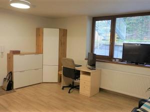 Pronájem bytu 2+kk, Brno - Husovice, náměstí Republiky, 48 m2