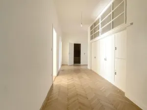 Pronájem bytu 3+1, Olomouc, tř. Spojenců, 130 m2