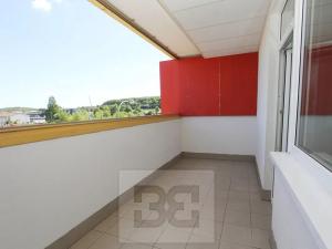 Pronájem bytu 1+kk, Praha - Vysočany, Poděbradská, 39 m2