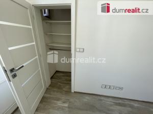 Pronájem bytu 1+kk, Praha - Strašnice, Černokostelecká, 25 m2