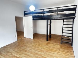 Prodej bytu 2+1, Praha - Vysočany, Mlékárenská, 57 m2