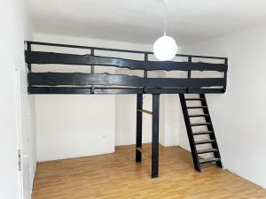 Prodej bytu 2+1, Praha - Vysočany, Mlékárenská, 57 m2
