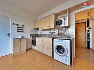 Pronájem bytu 1+1, Praha - Libuš, Zbudovská, 37 m2