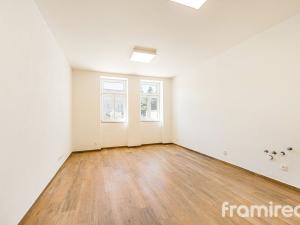 Prodej bytu 1+kk, Kroměříž, Albertova, 38 m2