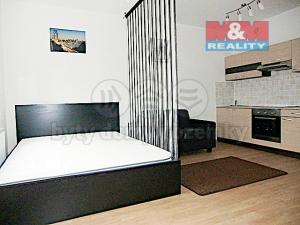 Pronájem bytu 1+kk, Praha - Horní Měcholupy, Modenská, 34 m2