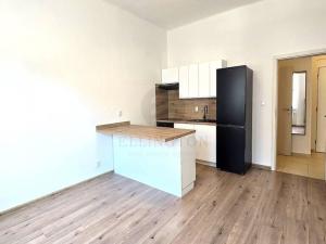 Pronájem bytu 2+kk, Praha - Košíře, Slávy Horníka, 45 m2