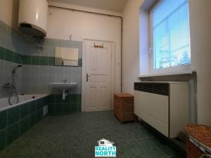 Pronájem bytu 2+1, Děčín - Děčín II-Nové Město, El. Krásnohorské, 73 m2