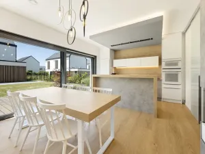 Prodej rodinného domu, Přezletice, Pod Vinoří, 152 m2