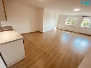 Pronájem bytu 2+kk, Měřín, Náměstí, 66 m2