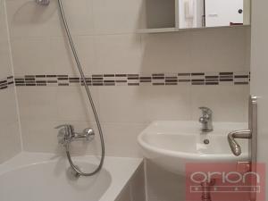Pronájem bytu 2+1, Praha - Nusle, U družstva Repo, 59 m2