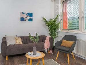 Prodej bytu 2+1, Praha - Miškovice, Polabská, 45 m2