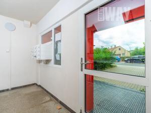 Prodej bytu 2+1, Praha - Miškovice, Polabská, 45 m2