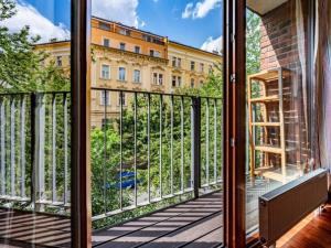 Pronájem bytu 2+kk, Praha - Holešovice, Na Maninách, 55 m2