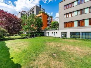 Pronájem bytu 2+kk, Praha - Holešovice, Na Maninách, 55 m2