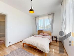Prodej rodinného domu, Vinařice, 269 m2