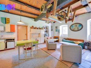 Prodej chalupy, Branná, 220 m2