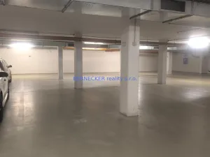 Prodej garážového stání, Hradec Králové - Pražské Předměstí, Haškova, 16 m2