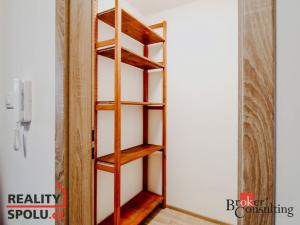 Pronájem atypického bytu, Brno - Zábrdovice, Vranovská, 37 m2