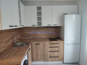 Pronájem bytu 1+1, Hradec Králové, Ladova, 25 m2