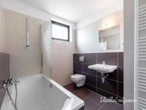 Pronájem bytu 3+kk, Praha - Dolní Chabry, K Beranovu, 85 m2