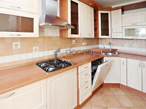 Pronájem bytu 3+kk, Praha, Křivenická, 80 m2